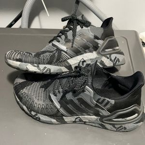 Men’s Ultraboost 20 Adidas grey camo size 9.5